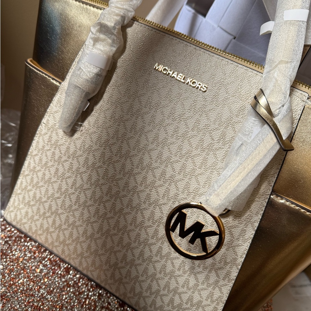 Michael Kors Gold and Cream Tote Bag nwt